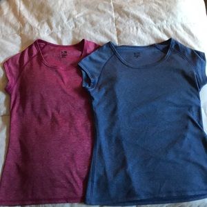 Set of 2 workout tops